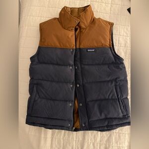Large Patagonia Vest